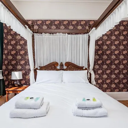 Pass The Keys Opulent 4 Bed House In Yo1 With Riverside Views * 约克