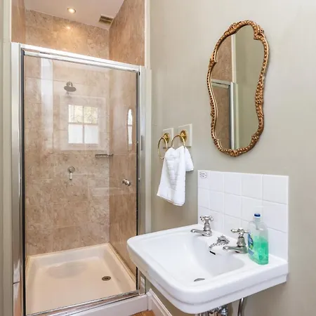 Pass The Keys Opulent 4 Bed House In Yo1 With Riverside Views * 约克